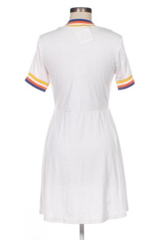Kleid Unbranded, Größe M, Farbe Weiß, Preis 19,95 €