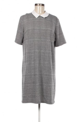 Рокля Unbranded, Размер L, Цвят Многоцветен, Цена 33,99 лв.