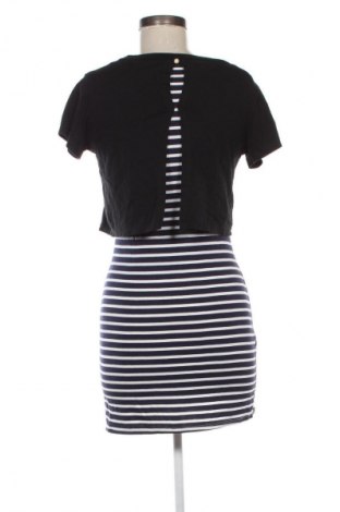 Рокля Unbranded, Размер XS, Цвят Многоцветен, Цена 33,99 лв.