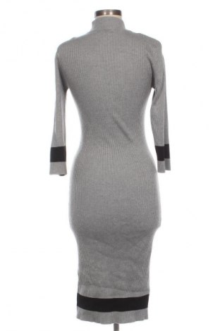 Рокля Unbranded, Размер XL, Цвят Сив, Цена 26,99 лв.