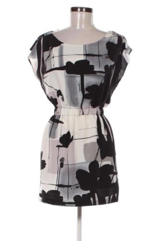 Ruha Unbranded, Méret M, Szín Sokszínű, Ár 6 409 Ft