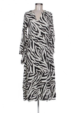 Kleid Unbranded, Größe M, Farbe Mehrfarbig, Preis € 20,99