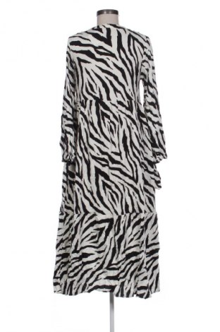 Kleid Unbranded, Größe M, Farbe Mehrfarbig, Preis € 20,99