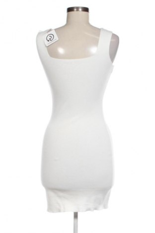 Рокля Unbranded, Размер M, Цвят Бял, Цена 39,00 лв.