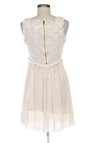 Kleid Unbranded, Größe S, Farbe Ecru, Preis 13,99 €