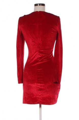 Ruha Unbranded, Méret M, Szín Piros, Ár 7 828 Ft