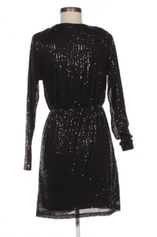 Ruha Unbranded, Méret M, Szín Fekete, Ár 11 628 Ft