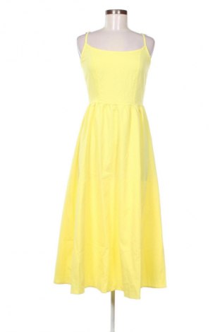 Рокля Unbranded, Размер S, Цвят Жълт, Цена 39,00 лв.