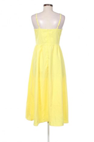 Рокля Unbranded, Размер S, Цвят Жълт, Цена 39,00 лв.