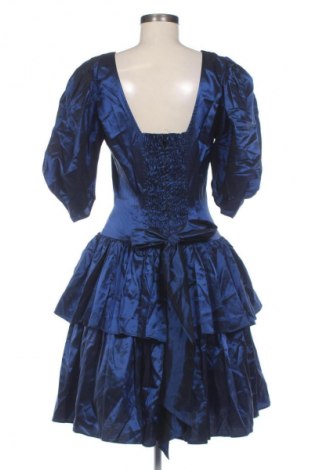 Рокля Unbranded, Размер M, Цвят Син, Цена 110,20 лв.