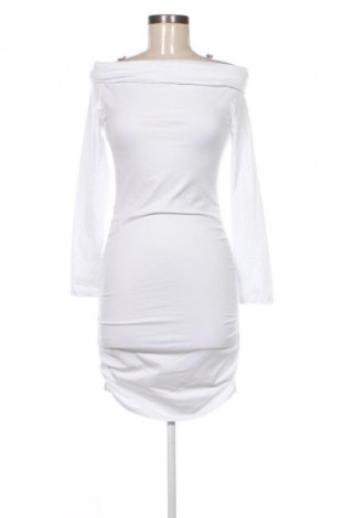 Ruha Unbranded, Méret M, Szín Fehér, Ár 7 800 Ft