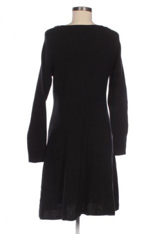 Ruha Unbranded, Méret M, Szín Fekete, Ár 7 828 Ft