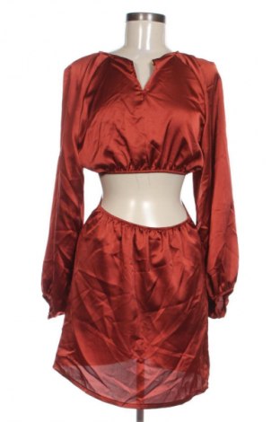 Ruha Unbranded, Méret M, Szín Piros, Ár 7 828 Ft