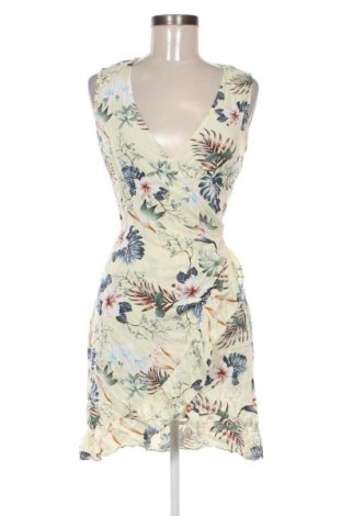 Ruha VILA, Méret M, Szín Sokszínű, Ár 5 396 Ft