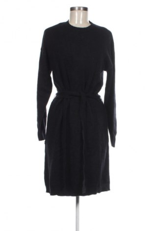 Šaty  VILA, Velikost M, Barva Černá, Cena  719,00 Kč