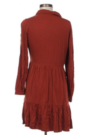 Ruha VILA, Méret S, Szín Piros, Ár 3 309 Ft