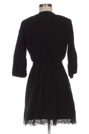 Ruha Vero Moda, Méret M, Szín Fekete, Ár 5 404 Ft