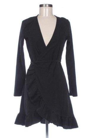 Šaty  Vero Moda, Veľkosť M, Farba Čierna, Cena  13,80 €