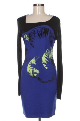 Рокля Versace Jeans, Размер M, Цвят Син, Цена 189,99 лв.