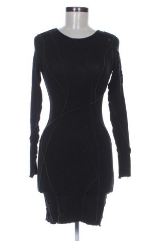 Рокля Weekday, Размер XS, Цвят Черен, Цена 28,99 лв.