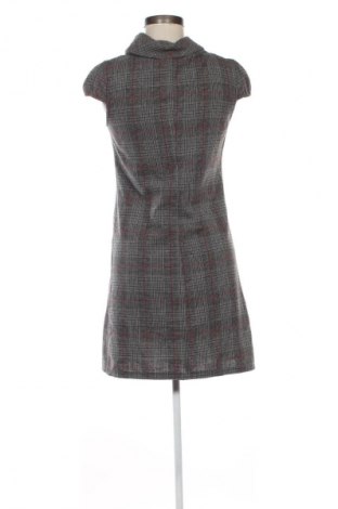 Рокля Y.Yendi, Размер S, Цвят Многоцветен, Цена 39,00 лв.