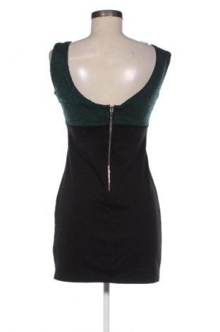 Šaty  Y.Yendi, Velikost S, Barva Vícebarevné, Cena  494,00 Kč