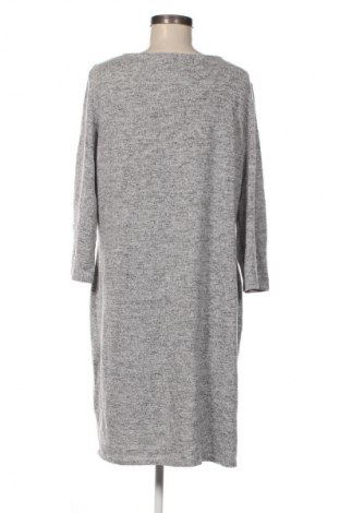 Kleid Yessica, Größe L, Farbe Grau, Preis € 8,99