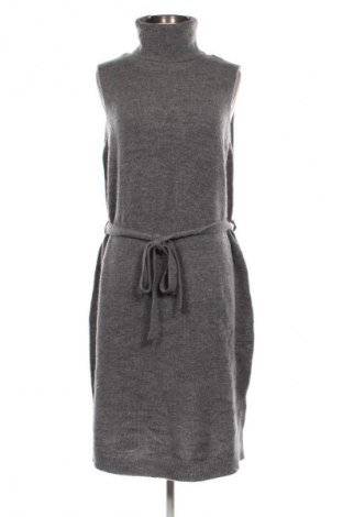 Šaty  Yessica, Velikost M, Barva Šedá, Cena  289,00 Kč