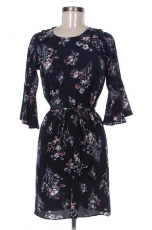 Рокля Yessica, Размер M, Цвят Многоцветен, Цена 11,99 лв.