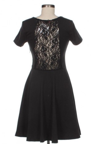 Šaty  Young, Velikost M, Barva Černá, Cena  792,00 Kč