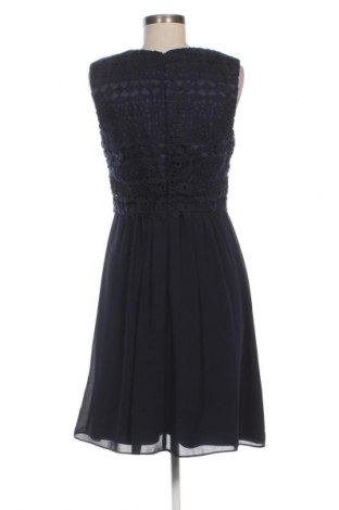 Sukienka Young Couture By Barbara Schwarzer, Rozmiar M, Kolor Niebieski, Cena 194,99 zł