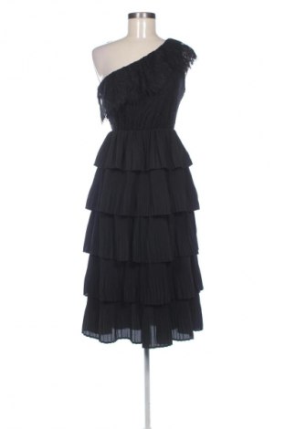 Рокля Zara, Размер XS, Цвят Черен, Цена 33,82 лв.