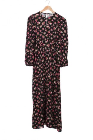 Рокля Zara, Размер M, Цвят Многоцветен, Цена 38,99 лв.