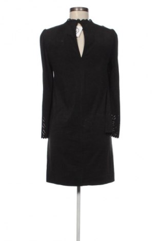 Šaty  Zara, Veľkosť XS, Farba Čierna, Cena  18,95 €