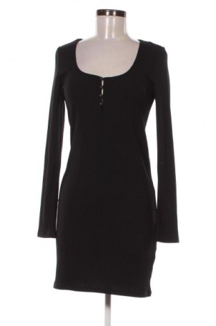 Šaty  Zara, Velikost L, Barva Černá, Cena  299,00 Kč