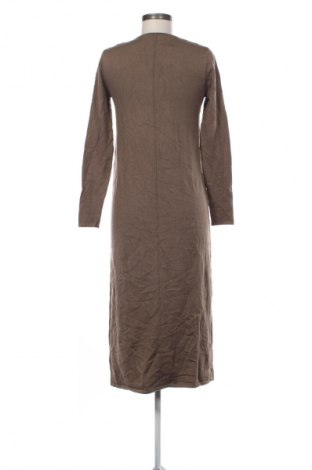 Рокля Zara, Размер S, Цвят Кафяв, Цена 37,99 лв.