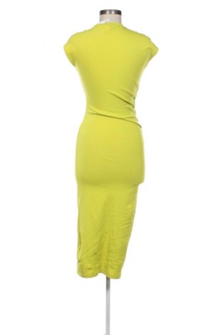 Kleid Zara, Größe M, Farbe Grün, Preis 17,39 €