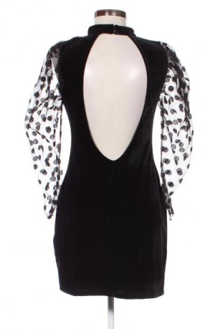 Рокля Zara, Размер L, Цвят Черен, Цена 27,00 лв.