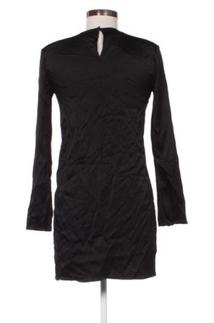 Šaty  Zara, Velikost L, Barva Černá, Cena  319,00 Kč