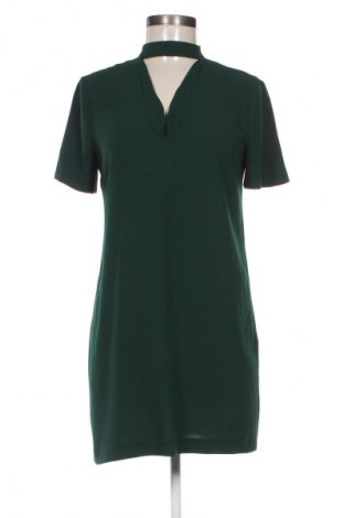 Рокля Zara, Размер XS, Цвят Зелен, Цена 27,37 лв.