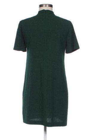 Рокля Zara, Размер XS, Цвят Зелен, Цена 27,37 лв.