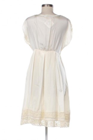 Рокля Zara, Размер S, Цвят Екрю, Цена 72,96 лв.