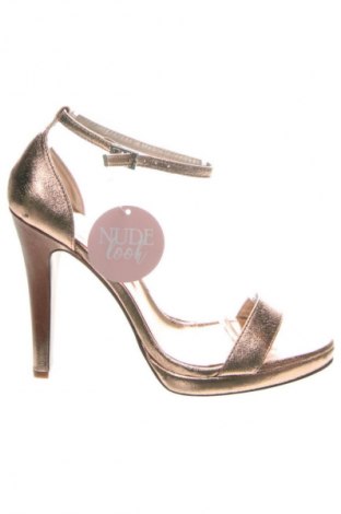 Szandálok Alesia, Méret 40, Szín Arany
, Ár 16 919 Ft