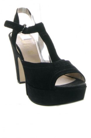 Szandálok Alesya, Méret 40, Szín Fekete, Ár 29 879 Ft