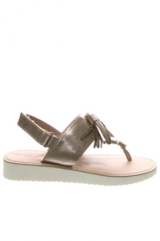 Szandálok Alesya, Méret 38, Szín Arany
, Ár 36 719 Ft