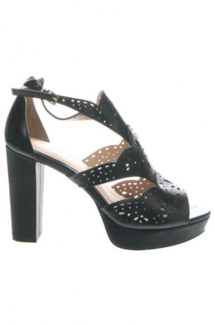 Szandálok Alesya, Méret 40, Szín Fekete, Ár 36 719 Ft