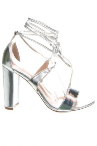 Sandalen Glamorous, Größe 39, Farbe Silber, Preis € 43,99