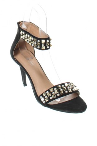 Sandalen Unbranded, Größe 40, Farbe Mehrfarbig, Preis 29,99 €