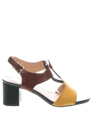 Szandálok Unbranded, Méret 37, Szín Sokszínű, Ár 10 184 Ft