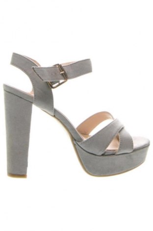 Σανδάλια Unbranded, Μέγεθος 39, Χρώμα Γκρί, Τιμή 24,99 €